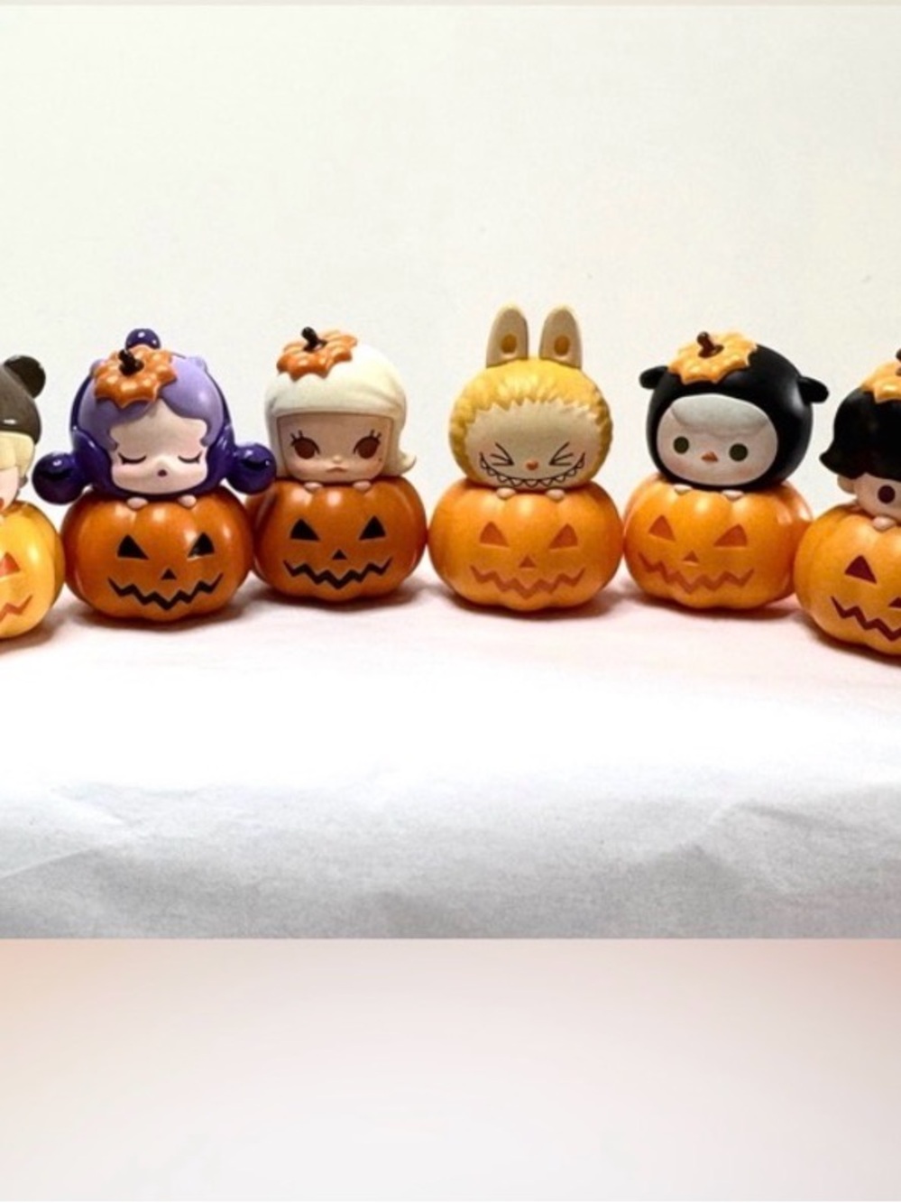 Zsiga Halloween Pop Bean. 🎃 - Picture 3 of 4
